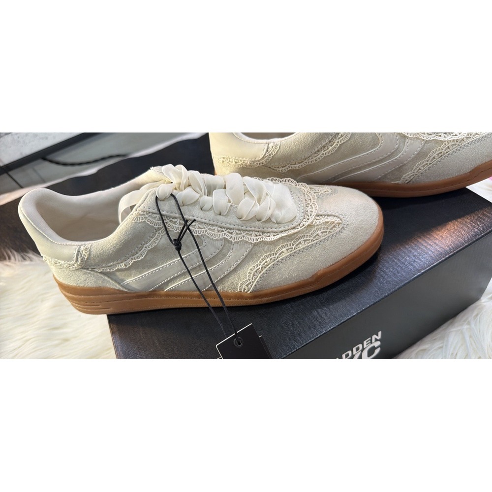 Madden NYC Casual Sneakers Shoes Women's Bone White Size 9 NWT & Box - Picture 5 of 8